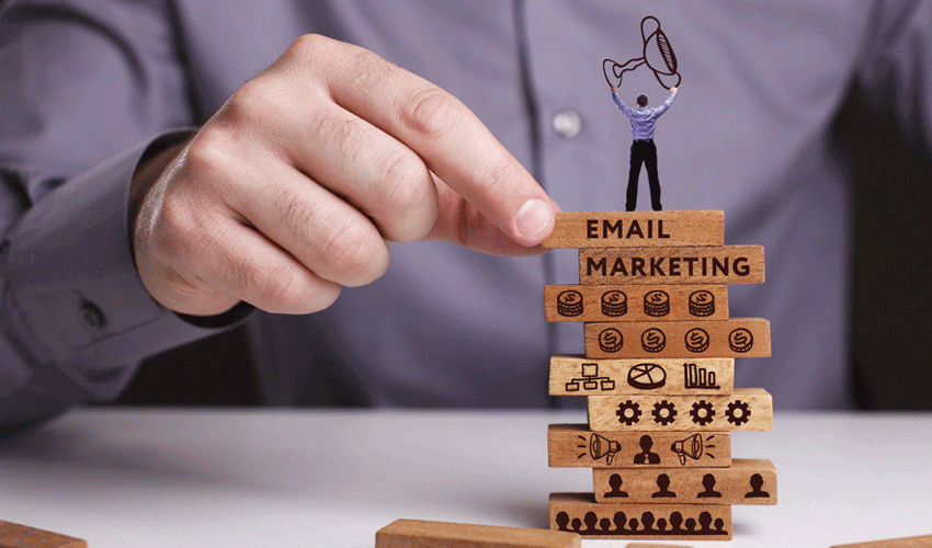 Aprende lo esencial sobre email marketing en dos minutos.